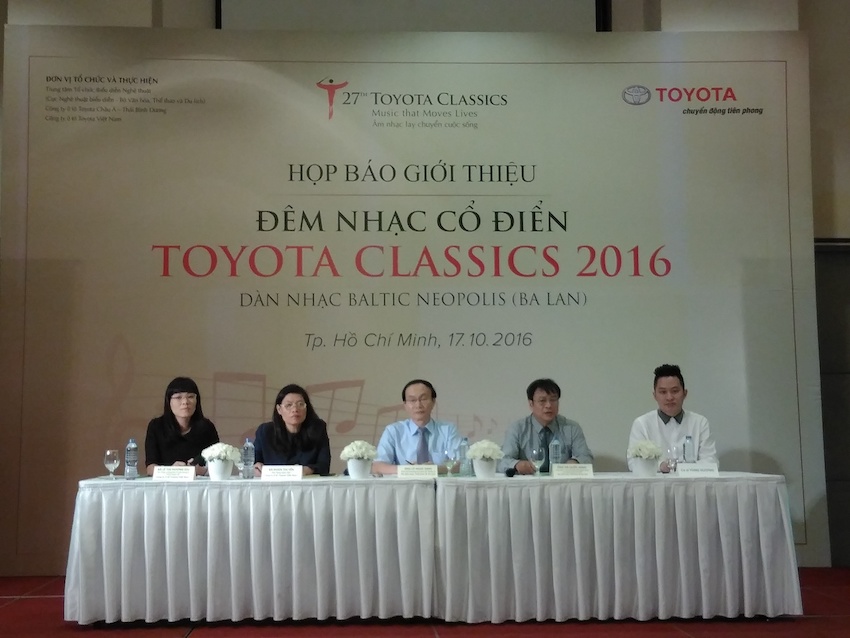 [-][-]Ca[-]sĩ[-]Tùng[-]Dương[-]tham[-]gia[-]Đêm[-]nhạc[-]cổ[-]điển[-]Toyota[-]2016